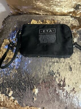 Black Nylon Wristlet Wallet with Detachable Strap